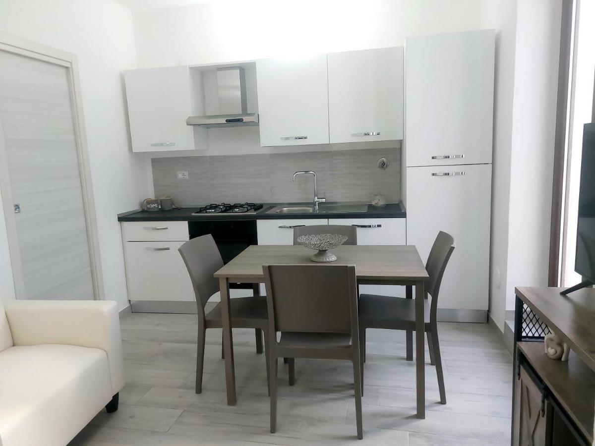Apartamento Casa Junno Monte SantʼAngelo Exterior foto