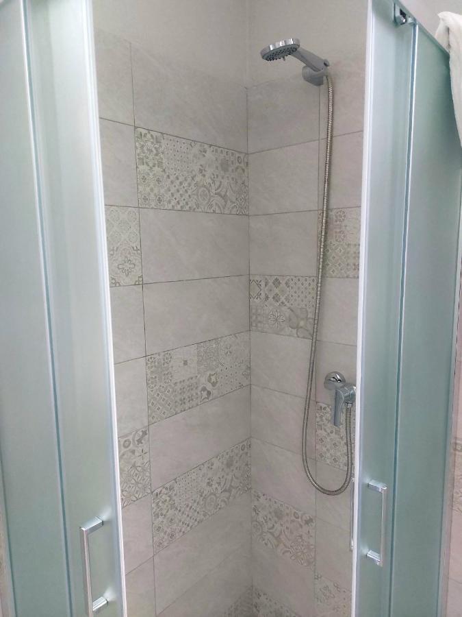 Apartamento Casa Junno Monte SantʼAngelo Exterior foto